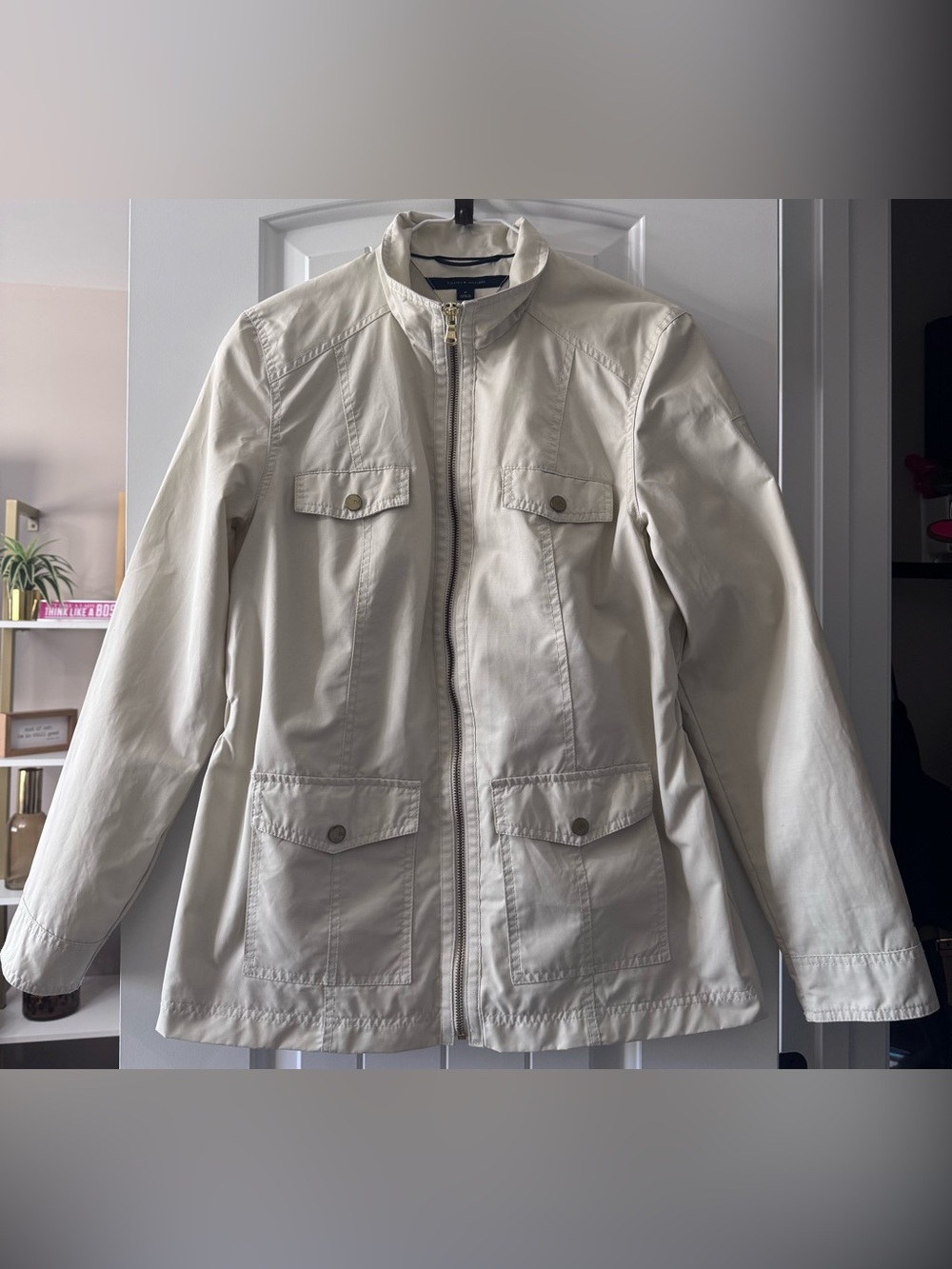 Tommy Hilfiger Utility Jacket in Cream Size Medium